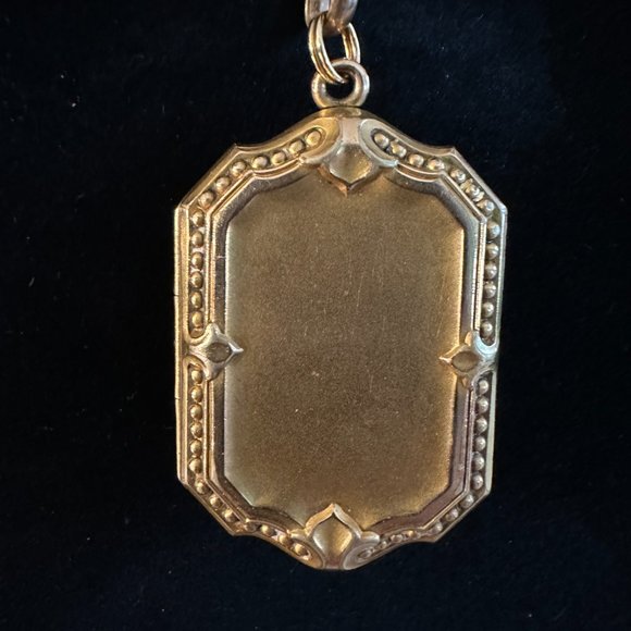 UNIQUE Antique Locket with Amber Stone and Slide Chain - Picture 6 of 8